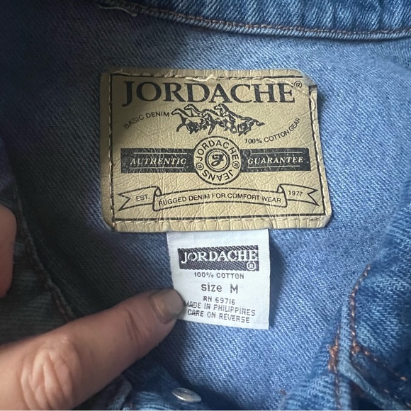 VINTAGE JORDACHE Jean Jacket Men's Medium Women's Large Blue - Picture 8 of 8